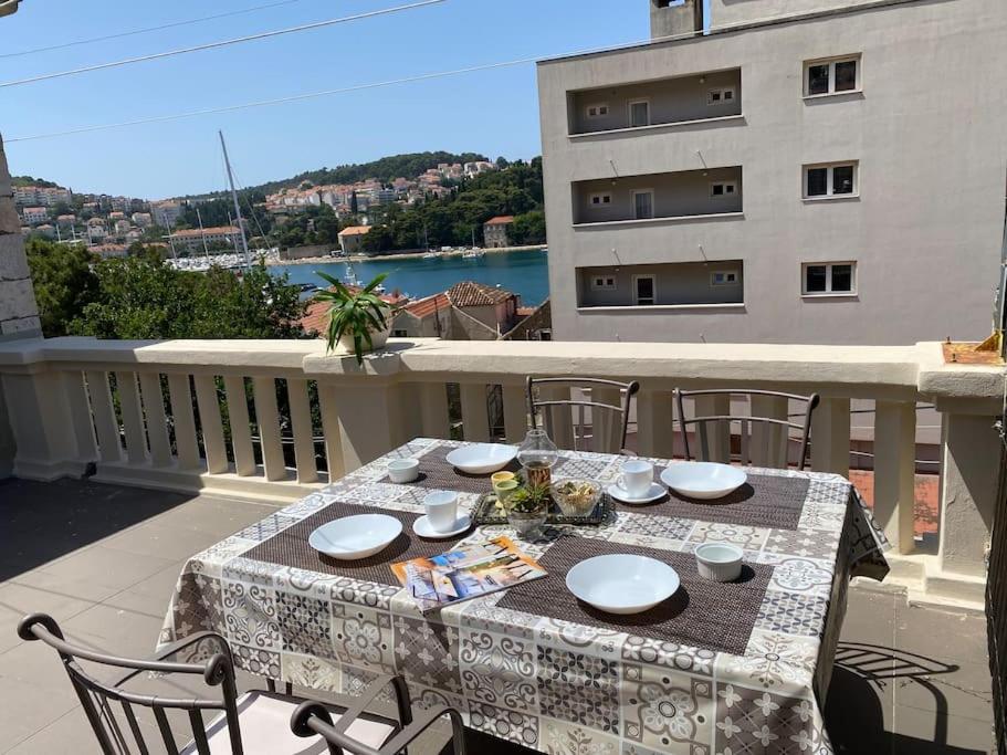 Apartment Miamar With Port Sea View Dubrovnik Eksteriør billede