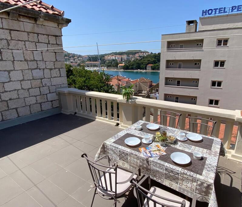 Apartment Miamar With Port Sea View Dubrovnik Eksteriør billede